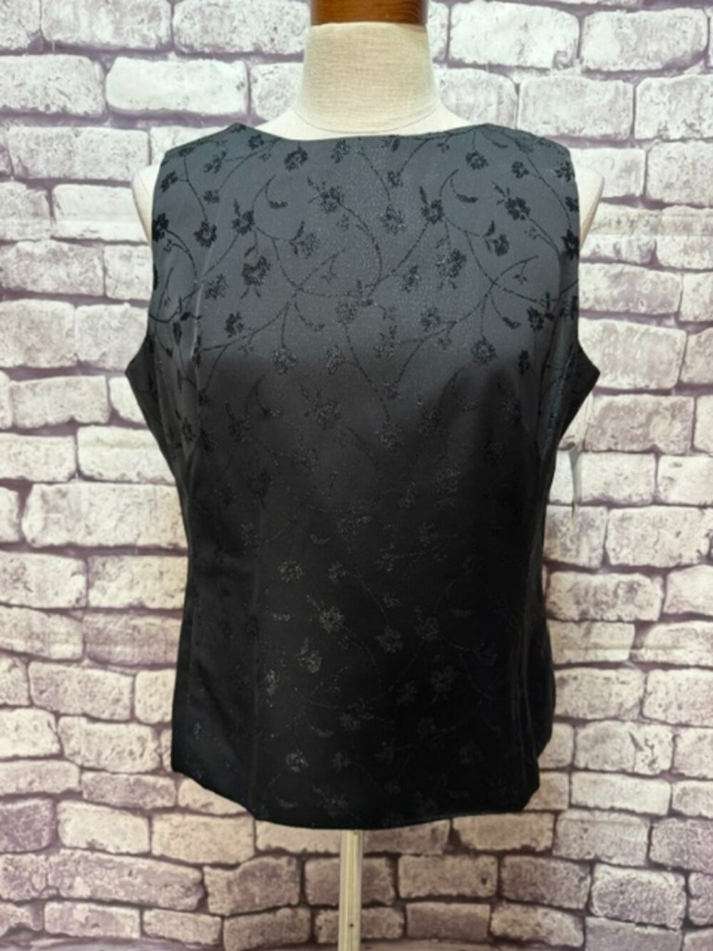 Preston & York NWT Black Sleeveless Blouse Size 14